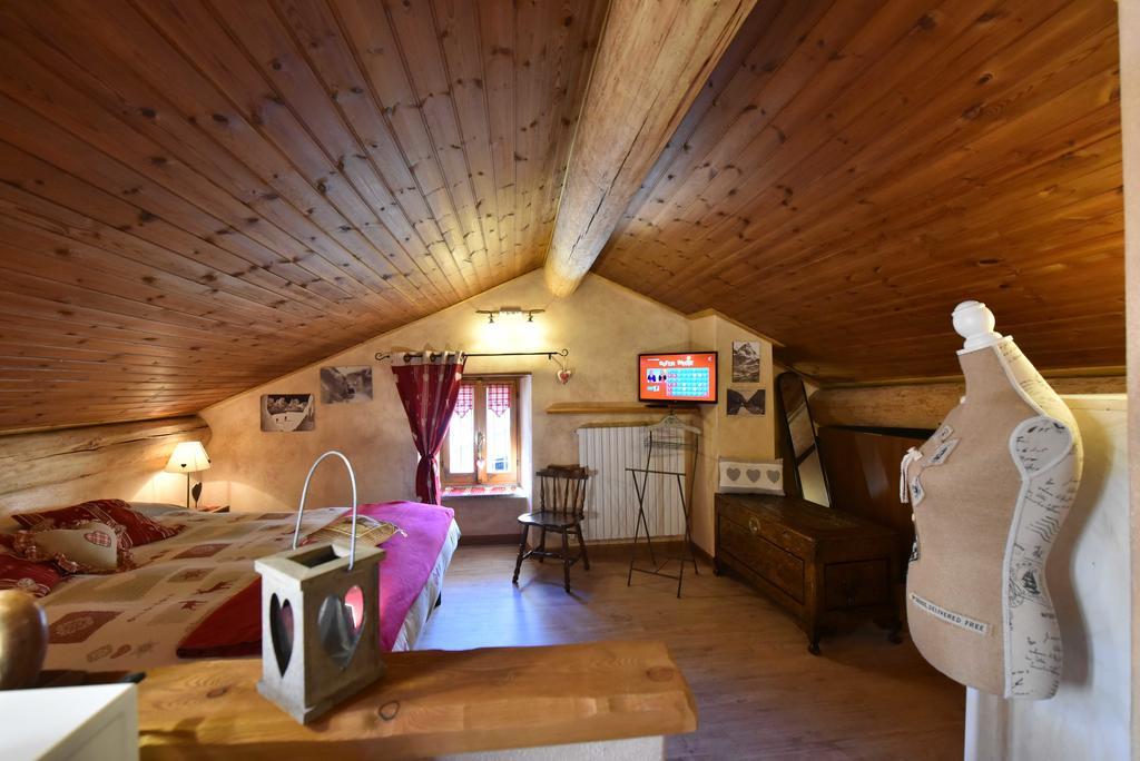 L'Ancien Paquier Chambre D'Hotes Valtournenche Εξωτερικό φωτογραφία