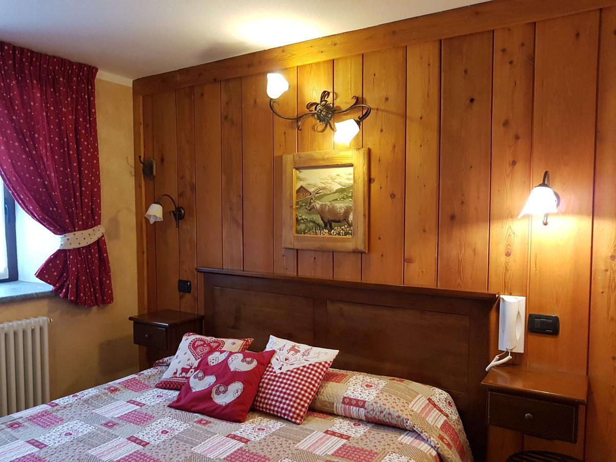 L'Ancien Paquier Chambre D'Hotes Valtournenche Εξωτερικό φωτογραφία